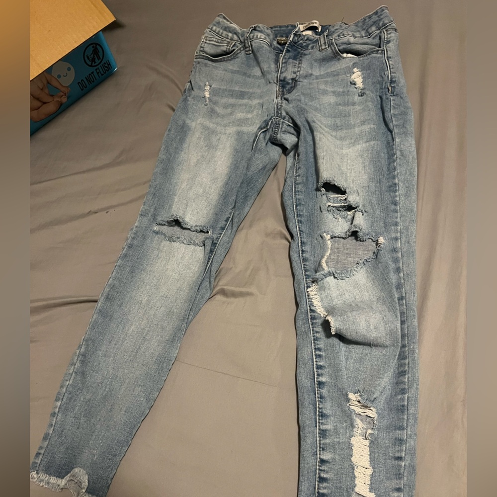 Ripped jeans